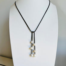 Load image into Gallery viewer, PEARL LARIAT