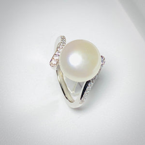 PEARL AND CZ RING