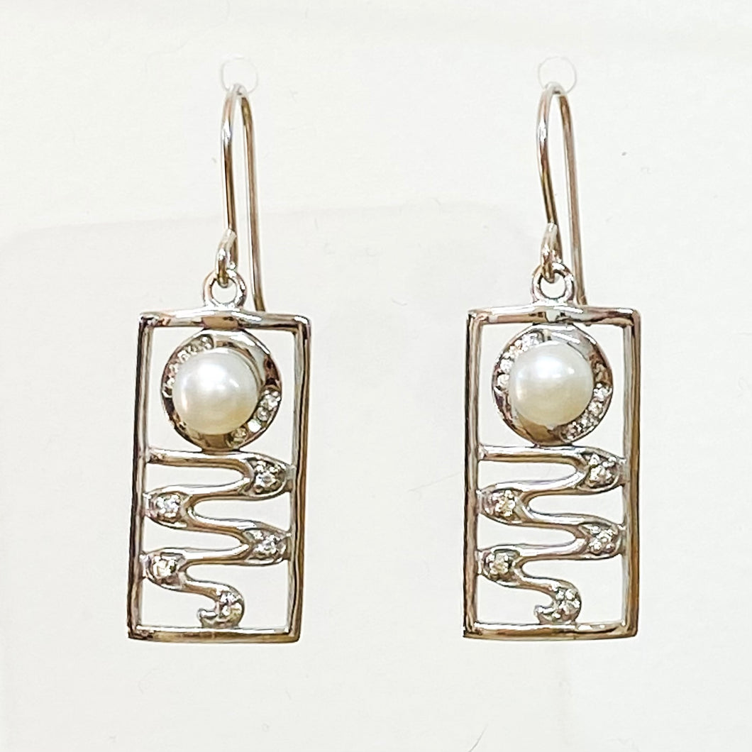 STAIRCASE TO THE MOON EARRINGS