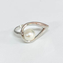 Load image into Gallery viewer, JOY RING