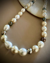 Load image into Gallery viewer, SOUTH SEA PEARL STRAND