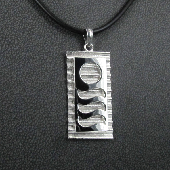 STAIRCASE TO THE MOON CORRUGATED PENDANT