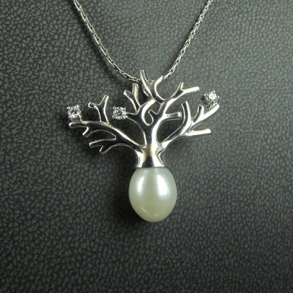 BOAB TREE PENDANT