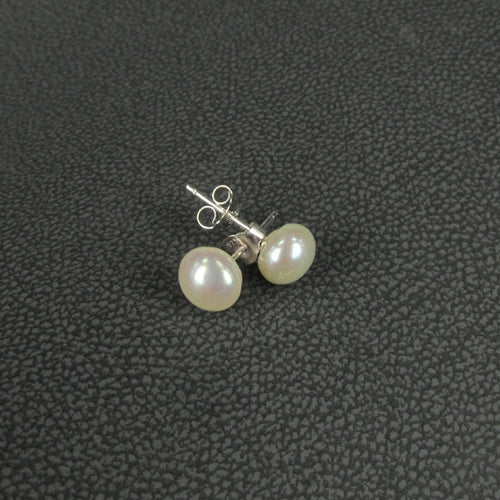 PEARL STUD EARRINGS